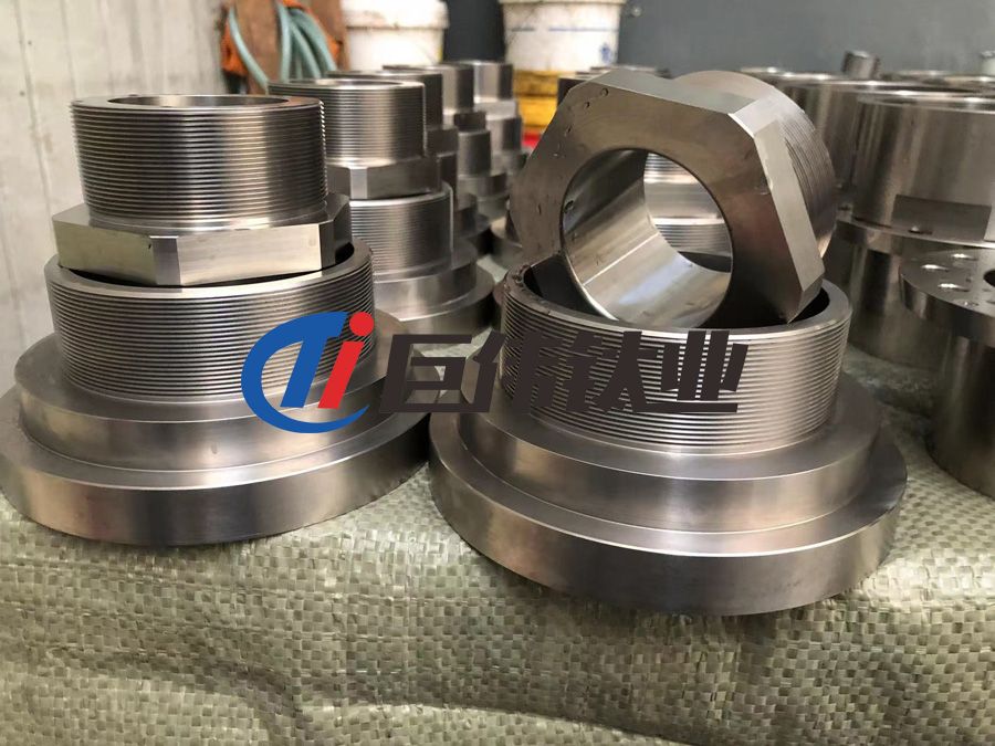 現(xiàn)貨供應鈦合金加工件 鈦合金異形件 鈦合金螺絲 規(guī)格全 廠家直銷 現(xiàn)貨供應鈦合金加工件 鈦合金異形件 鈦合金螺絲 規(guī)格全 廠家直銷